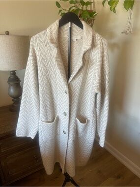 LOFT Cream Chevron Knit Cardigan Coatigan